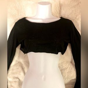 Black Long Sleeve Crop Top- Edikted